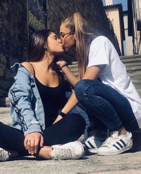 jovencitas lesvianas|Jovencitas lesbianas Search